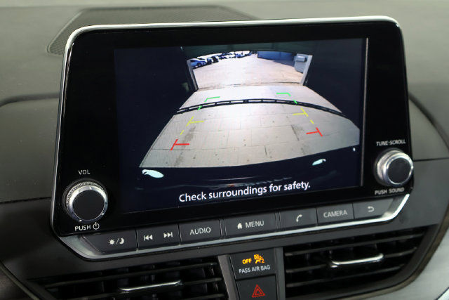 Used 2025 Nissan Altima 2.5 SV FWD image 20