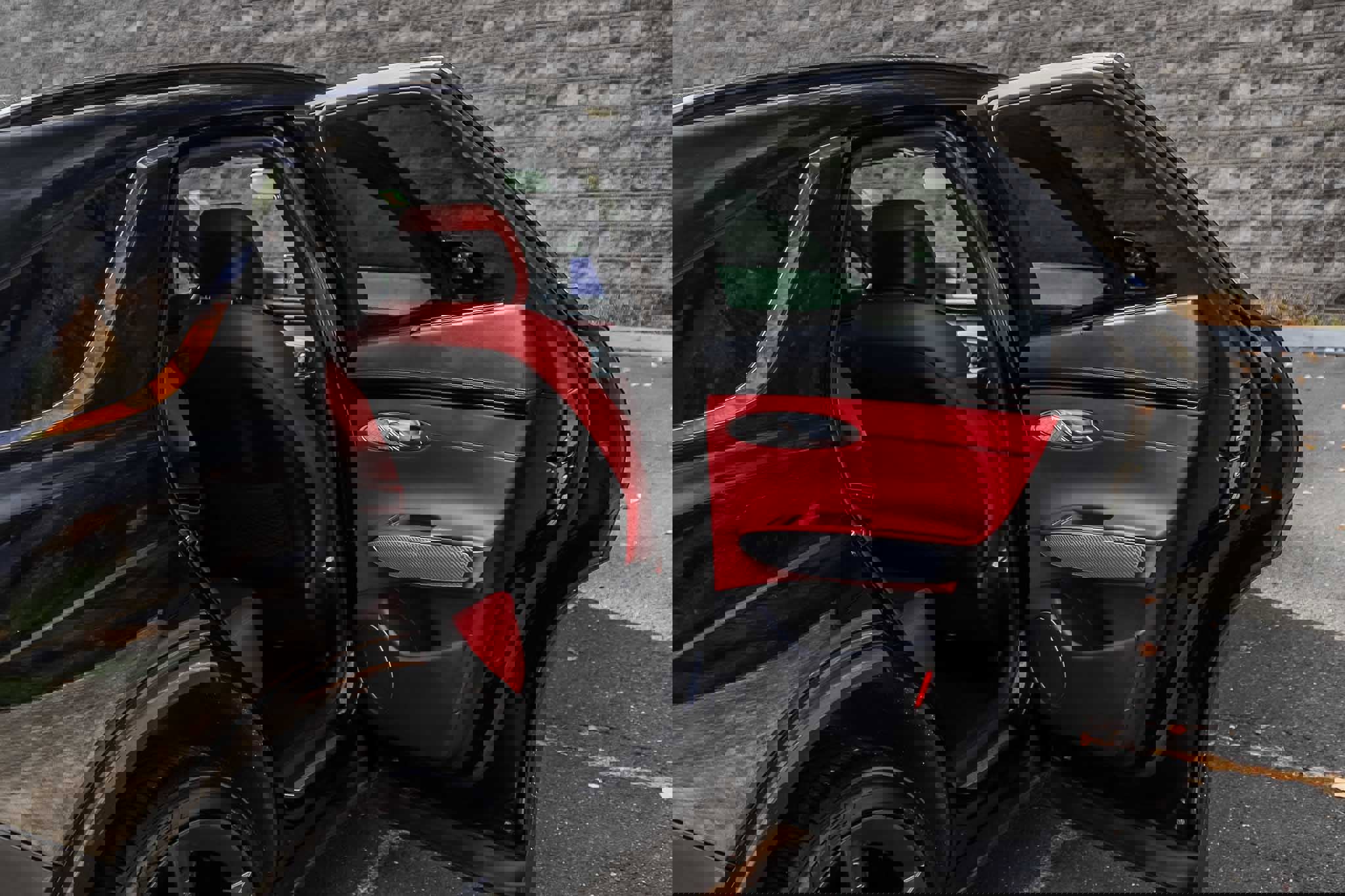 Used 2023 Genesis GV70 2.5T w/ Sport Prestige Package image 17