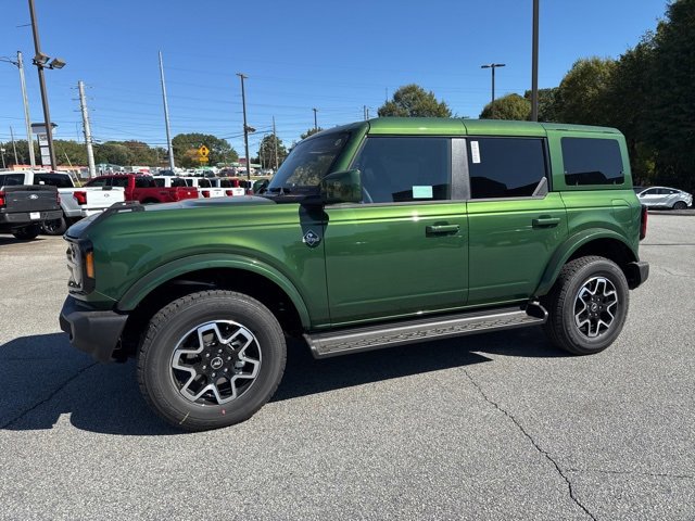 New 2025 Ford Bronco Outer Banks image 6