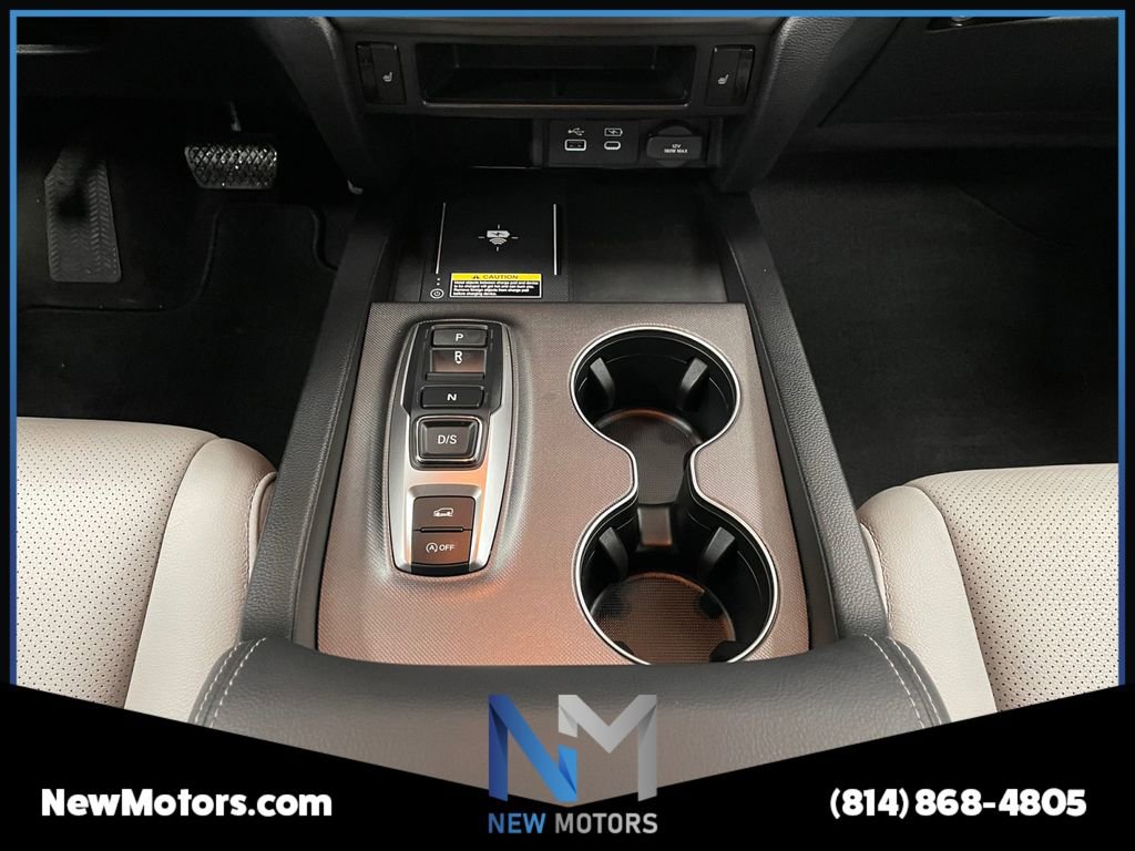 Used 2024 Honda Passport EX-L image 9