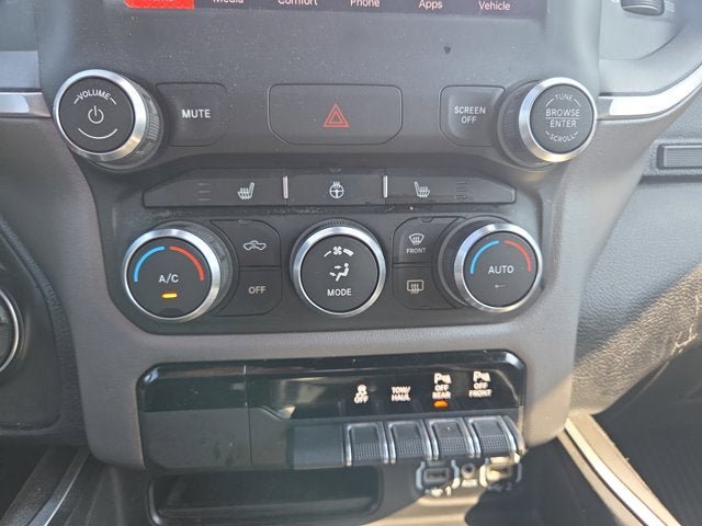 Used 2022 RAM 1500 Big Horn AWD/4WD image 16