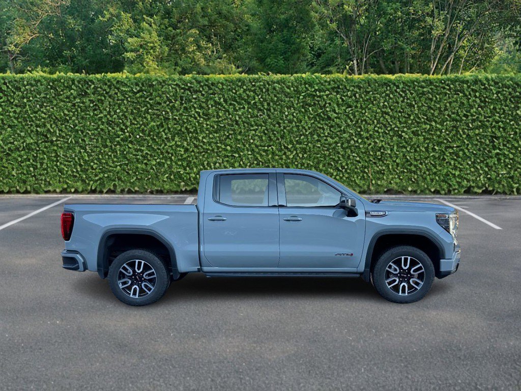 Used 2025 GMC Sierra 1500 AT4 w/ AT4 Premium Package image 2