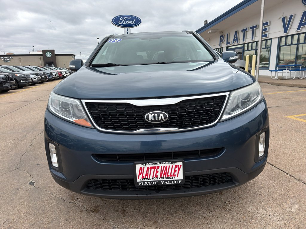 Used 2014 Kia Sorento EX w/ EX V6 Touring Package AWD/4WD image 2