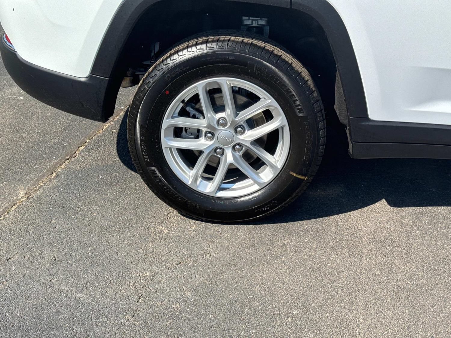 New 2026 Jeep Grand Cherokee Laredo X AWD/4WD image 14