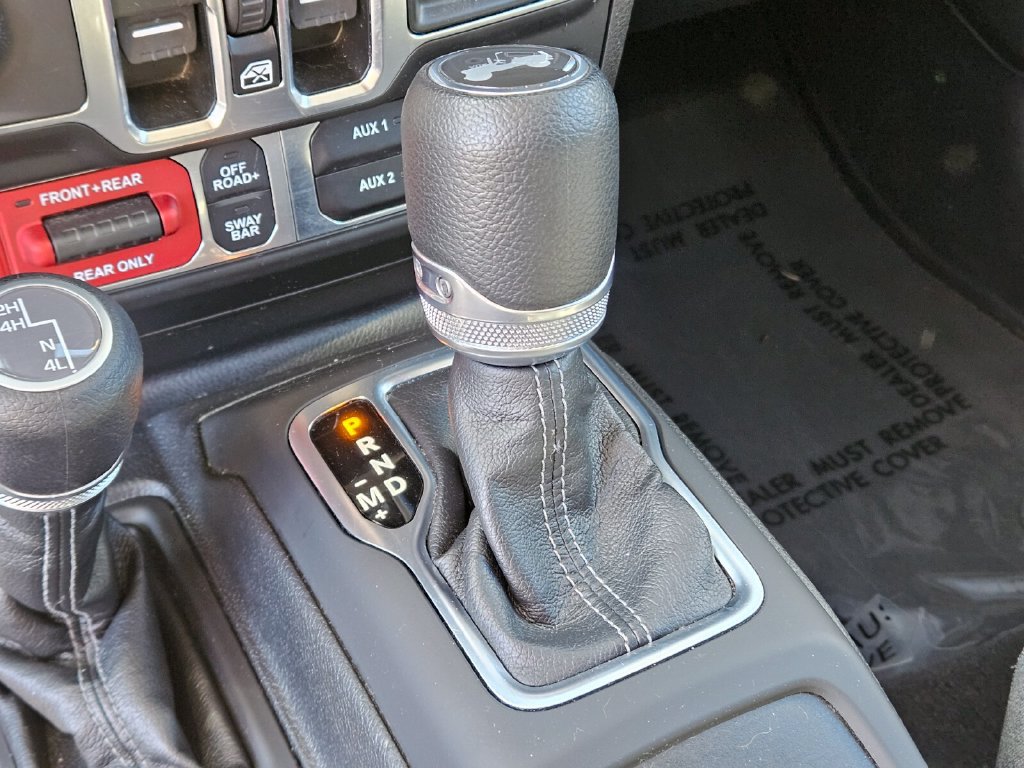 Used 2025 Jeep Wrangler Unlimited Rubicon AWD/4WD image 26