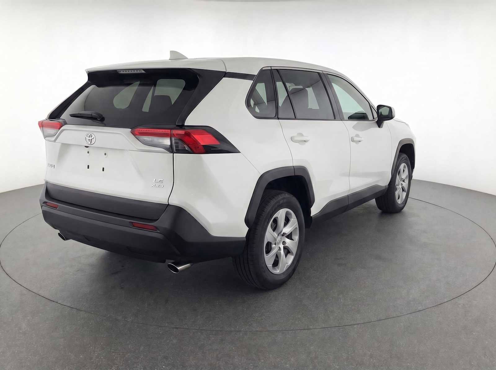 Certified 2025 Toyota RAV4 LE image 5