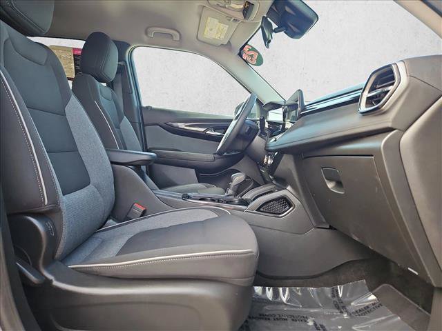 Used 2025 Chevrolet TrailBlazer LT AWD/4WD image 20