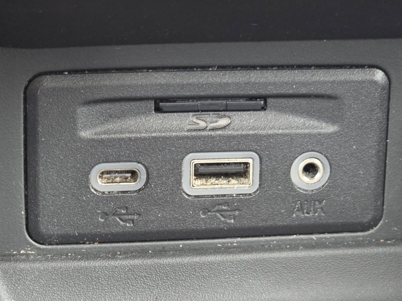 Used 2019 GMC Terrain Denali w/ Advanced Safety Package image 8