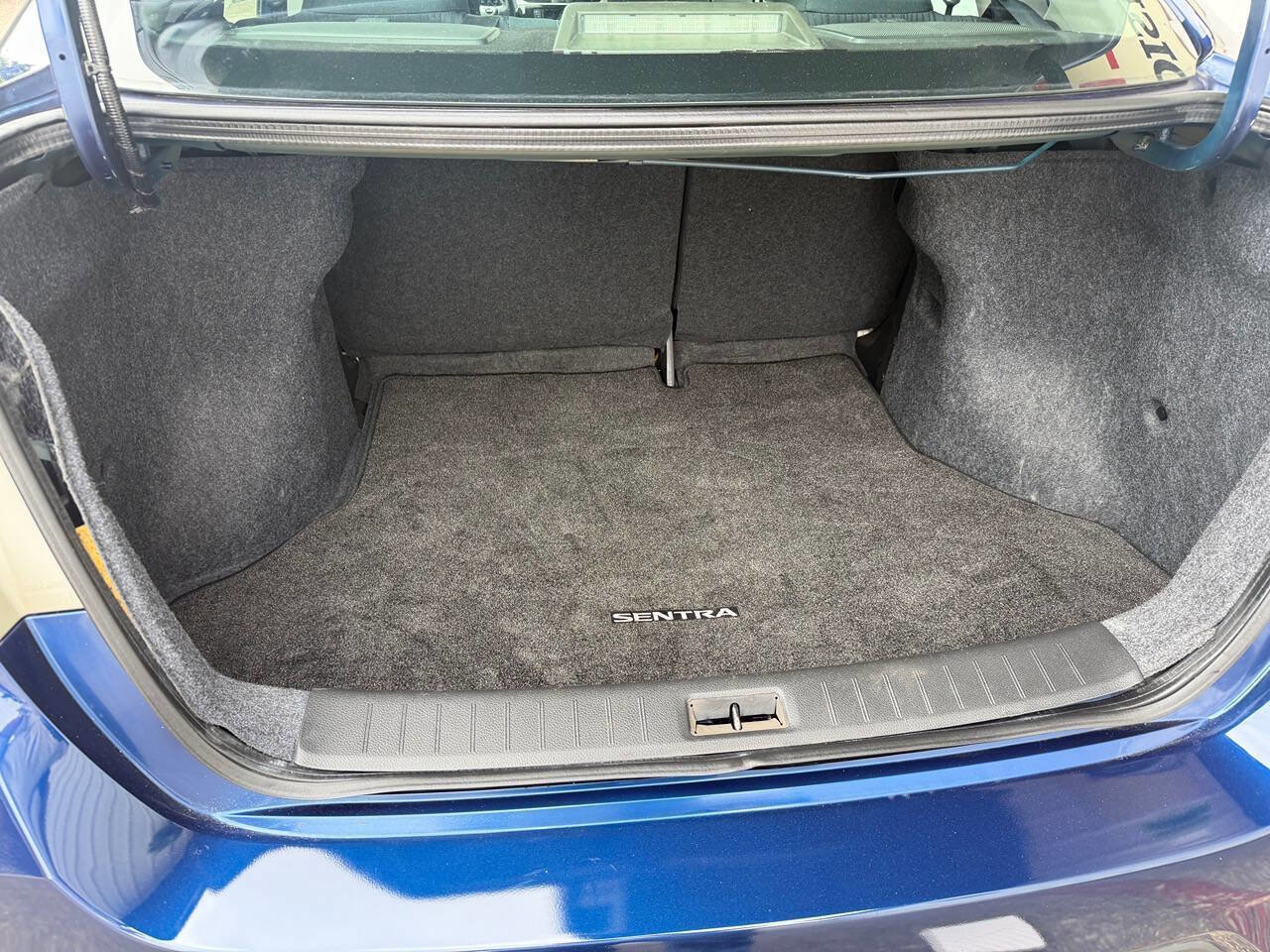 Used 2019 Nissan Sentra SV FWD image 28