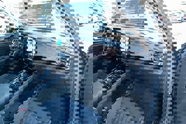 New 2026 Volkswagen Atlas SEL Premium R-Line image 40