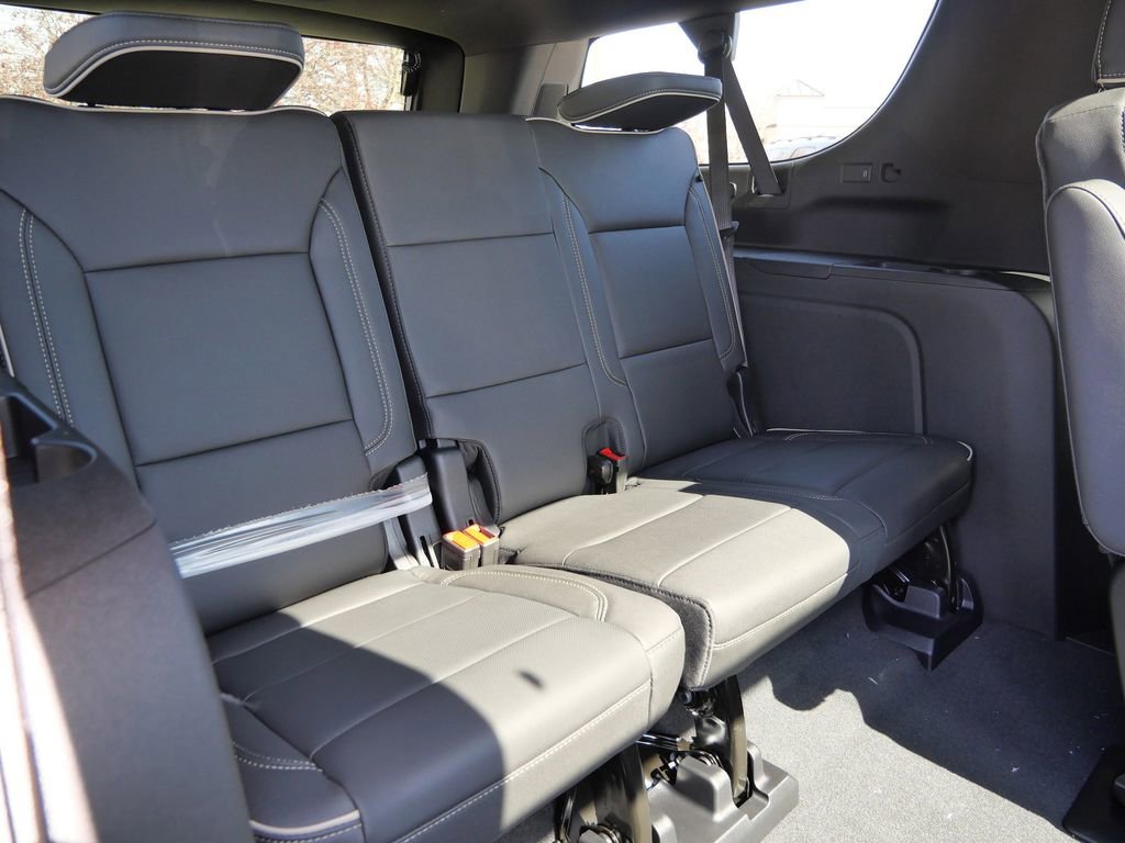 New 2026 GMC Yukon XL Elevation w/ Elevation Premium Package AWD/4WD image 30