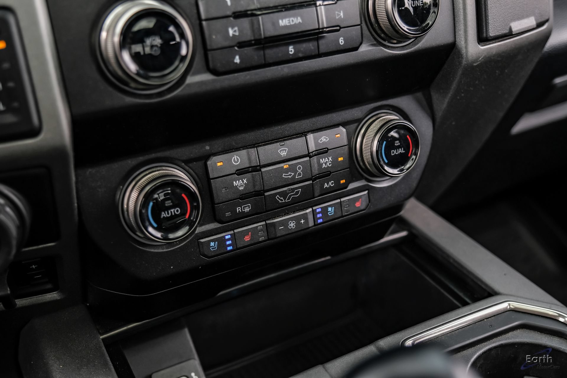 Used 2019 Ford F150 Raptor w/ Equipment Group 802A Luxury AWD/4WD image 65