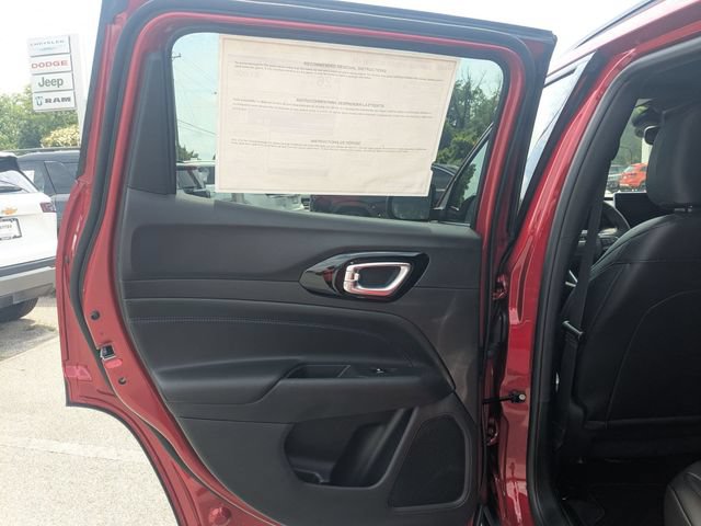 New 2026 Jeep Compass Latitude AWD/4WD image 24