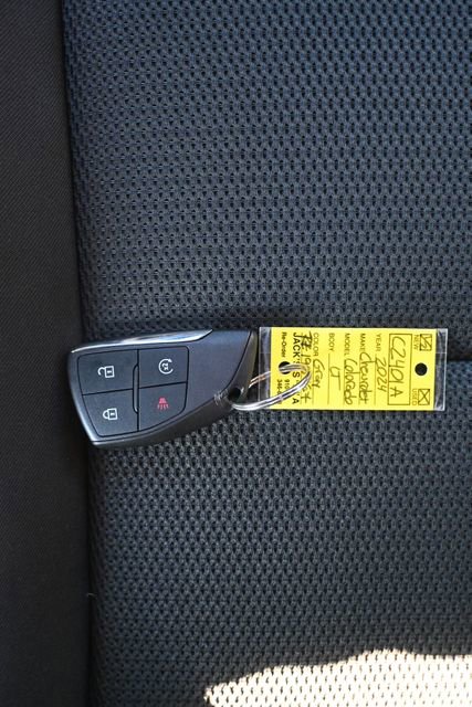 Used 2024 Chevrolet Colorado LT w/ LT Convenience Package II image 28
