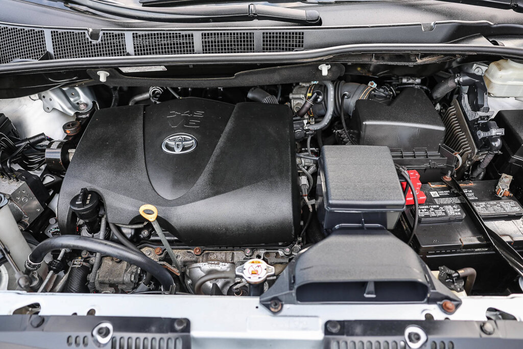 Used 2020 Toyota Sienna LE FWD image 18