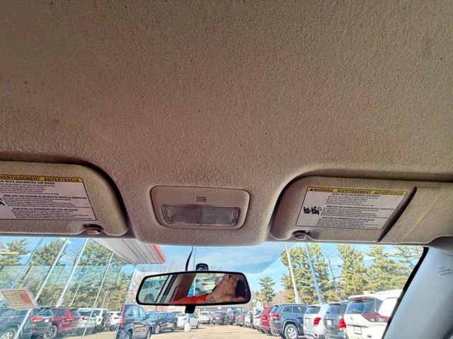 Used 2010 Toyota Matrix image 33