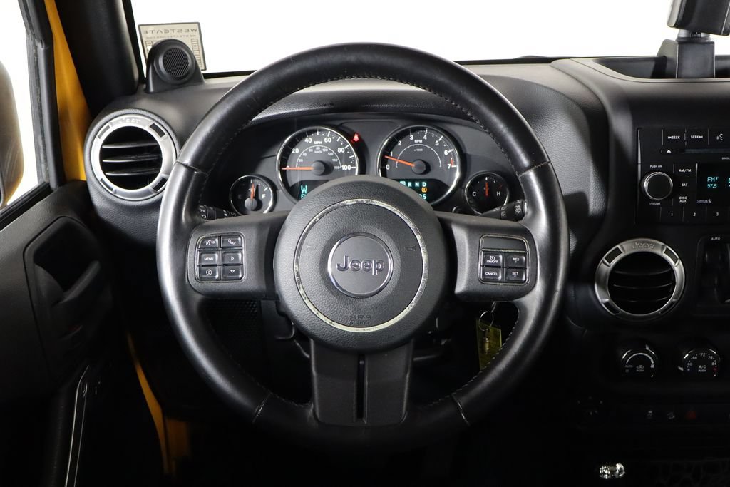 Used 2012 Jeep Wrangler Unlimited Sahara w/ Dual Top Group AWD/4WD image 20