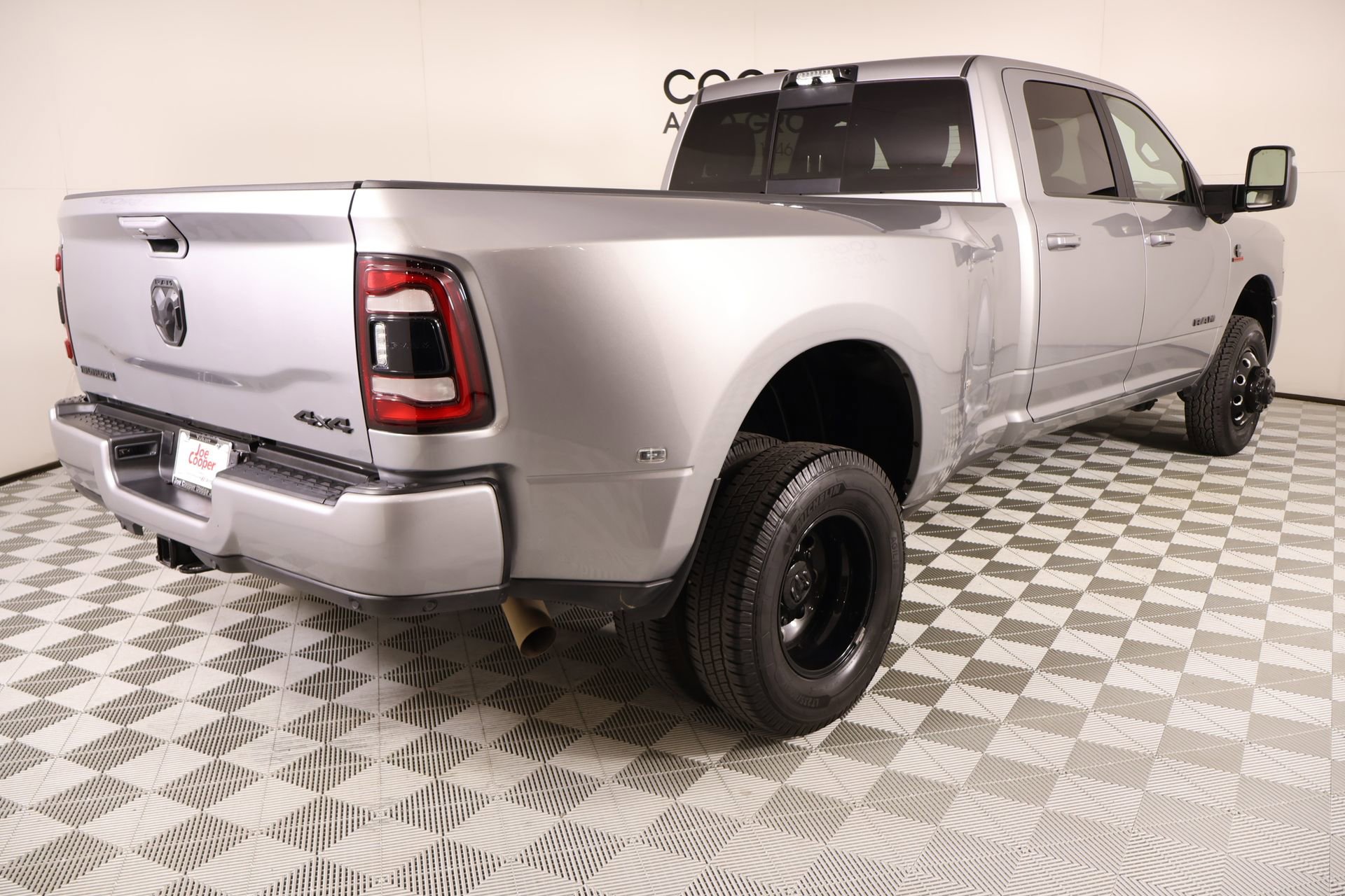 Used 2023 RAM 3500 Big Horn w/ Level 2 Equipment Group image 21