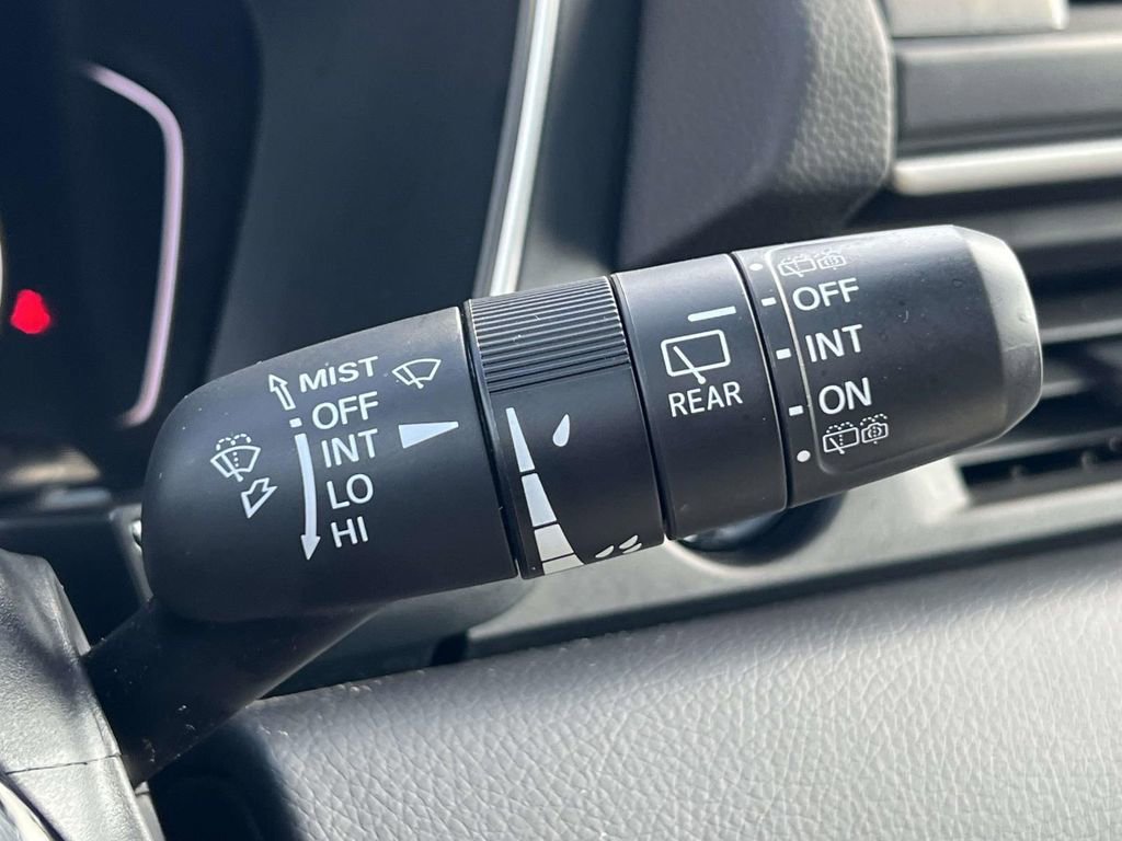 Used 2023 Honda Pilot Touring image 25
