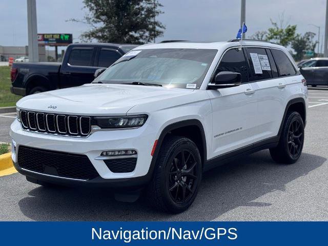 Used 2023 Jeep Grand Cherokee Limited RWD image 4