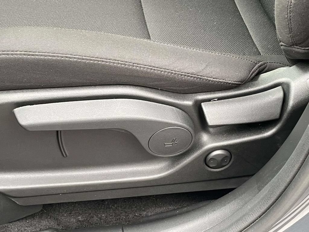 Certified 2026 Hyundai Santa Fe SE AWD/4WD image 7