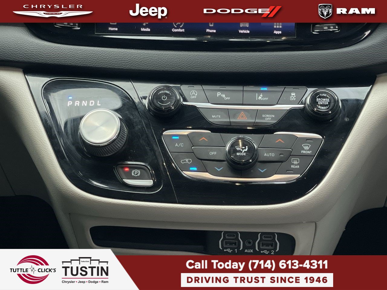Used 2022 Chrysler Pacifica Touring-L FWD image 19
