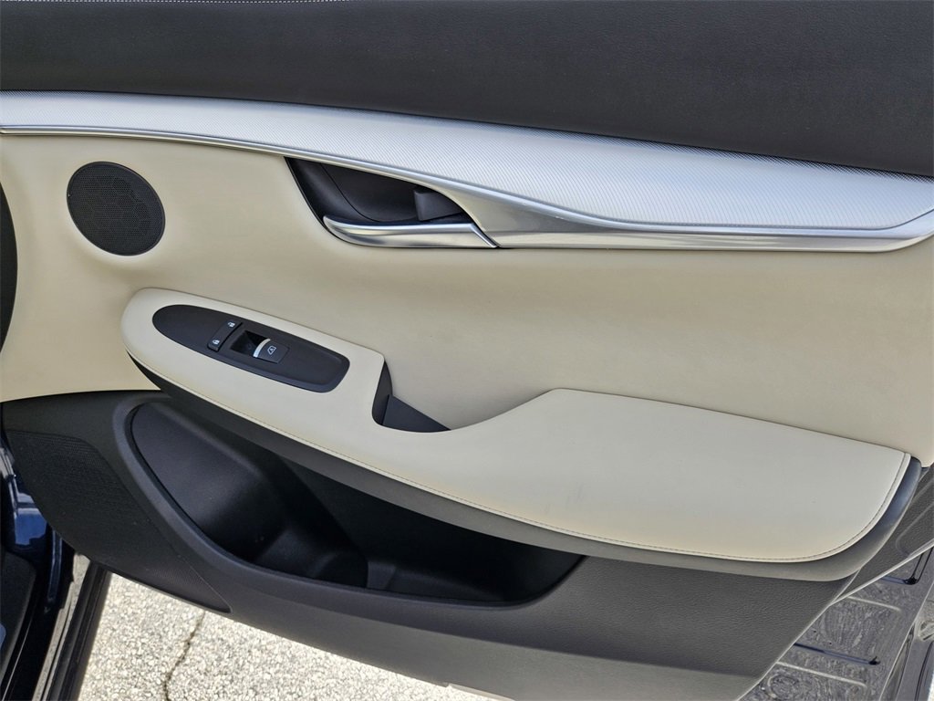 Used 2020 INFINITI QX50 Luxe image 36