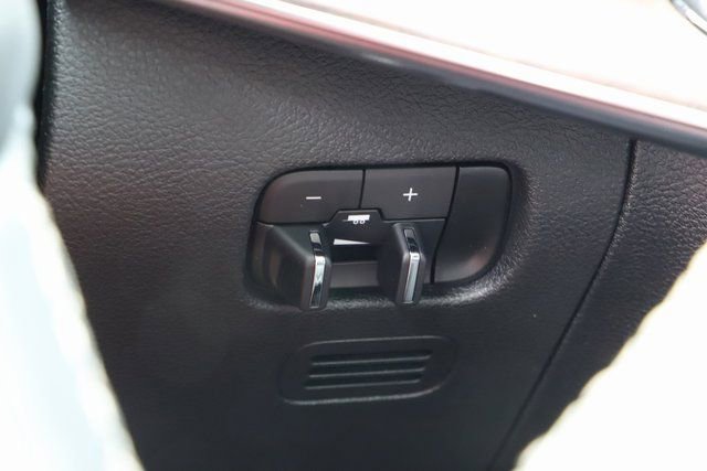 New 2024 Jeep Grand Wagoneer L 4WD w/ Convenience Group III image 47