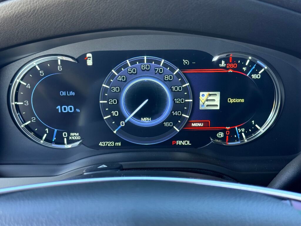 Used 2019 Cadillac Escalade Premium Luxury image 30