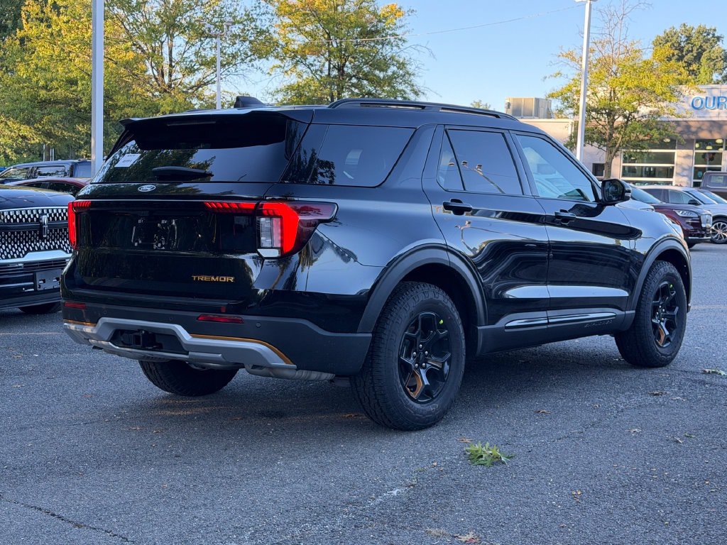 New 2027 Ford Explorer Tremor w/ Tremor Convenience Package AWD/4WD image 5