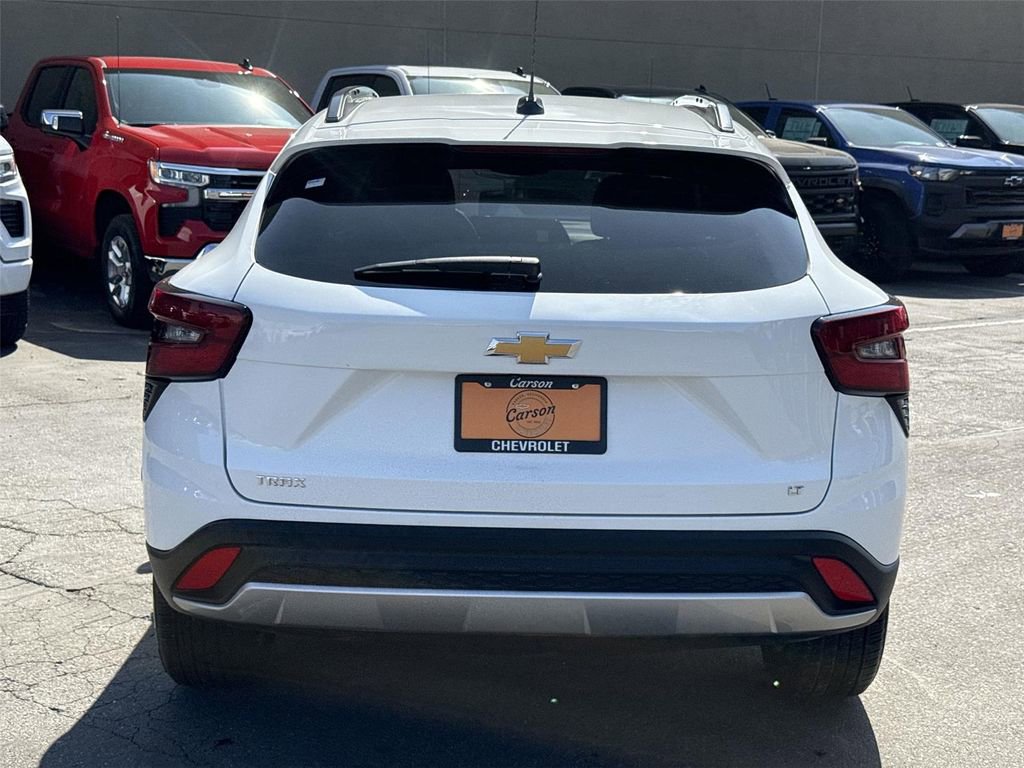 Used 2024 Chevrolet Trax LT image 4
