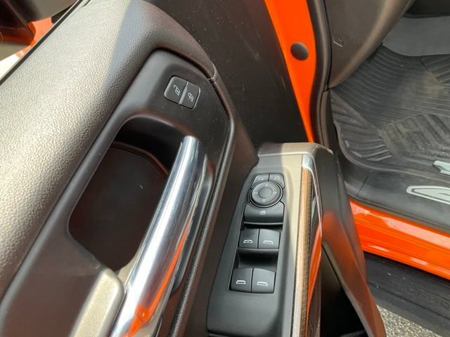 Used 2022 Chevrolet Silverado 1500 LT Trail Boss w/ LPO, Dark Essentials Package AWD/4WD image 8
