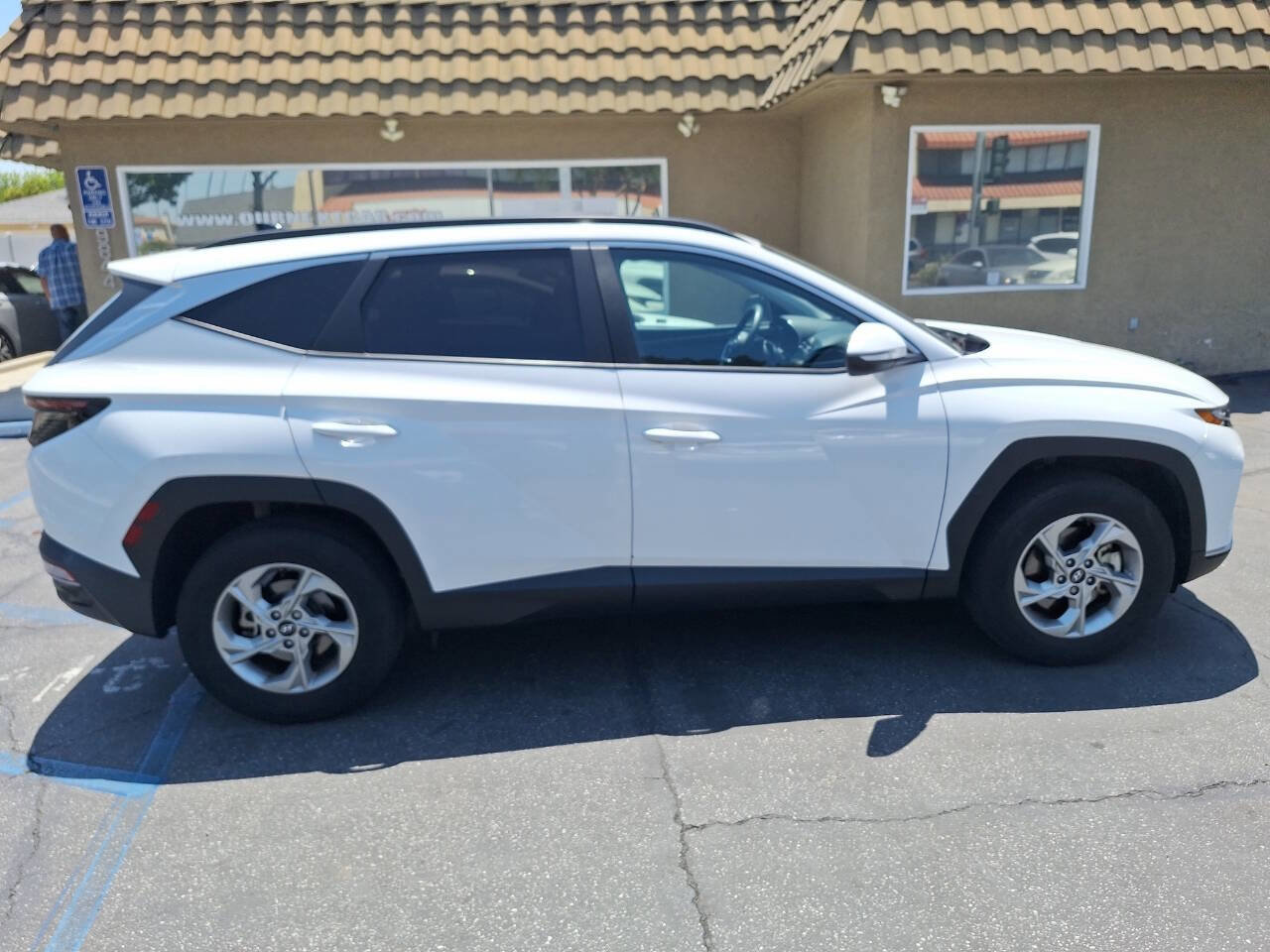 Used 2023 Hyundai Tucson SEL image 11