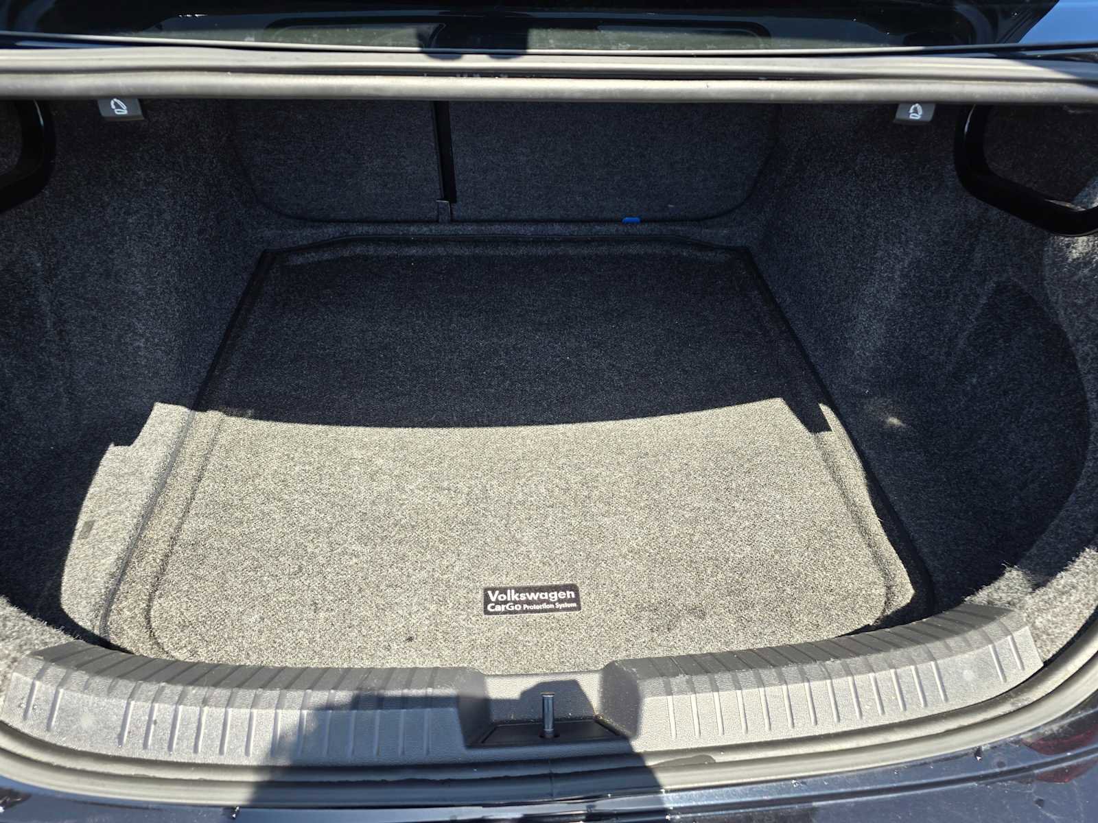 Used 2020 Volkswagen Jetta R-Line image 7