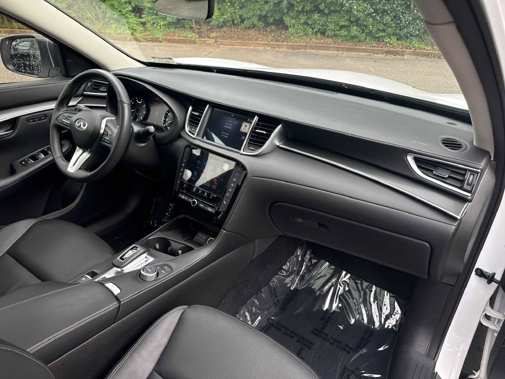 Used 2025 INFINITI QX50 Luxe AWD/4WD image 27
