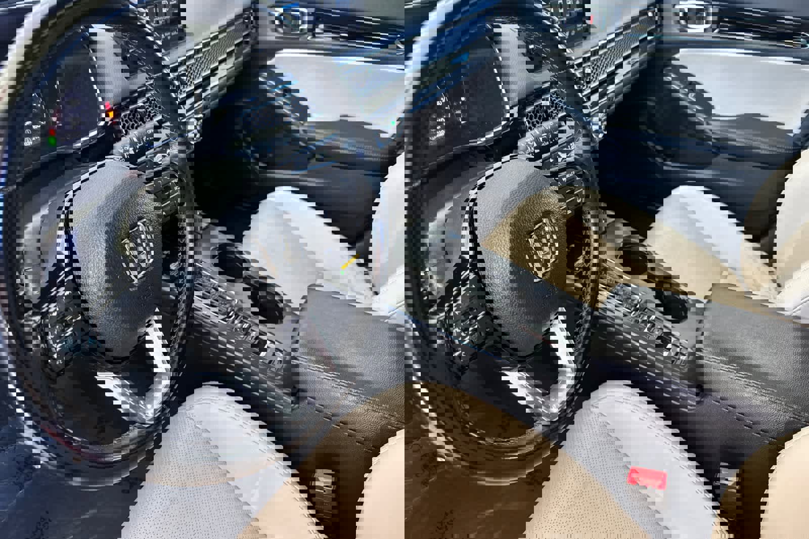 Used 2022 Honda Civic Sport Touring image 11