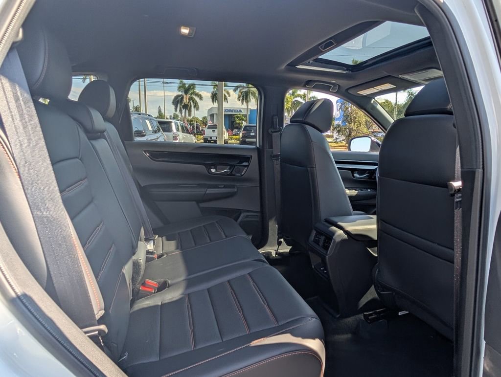 Used 2023 Honda CR-V Sport Touring image 14