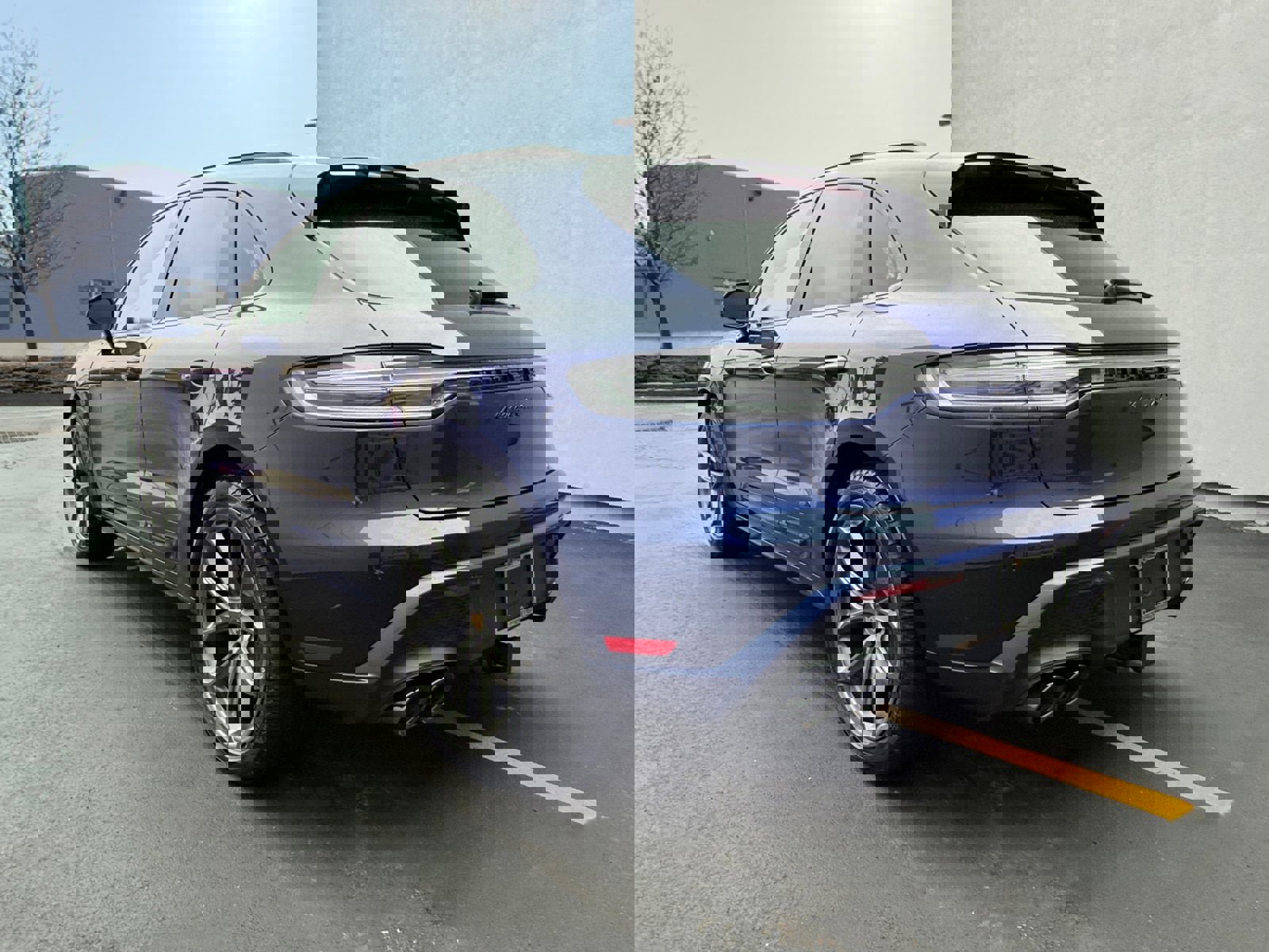 New 2026 Porsche Macan GTS image 3