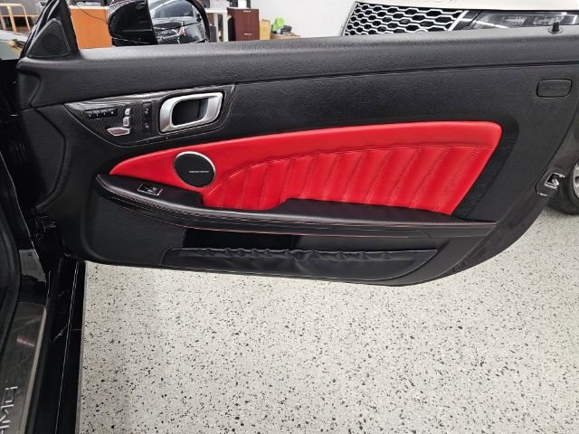 Used 2018 Mercedes-Benz SLC 43 AMG w/ Premium 2 Package image 26