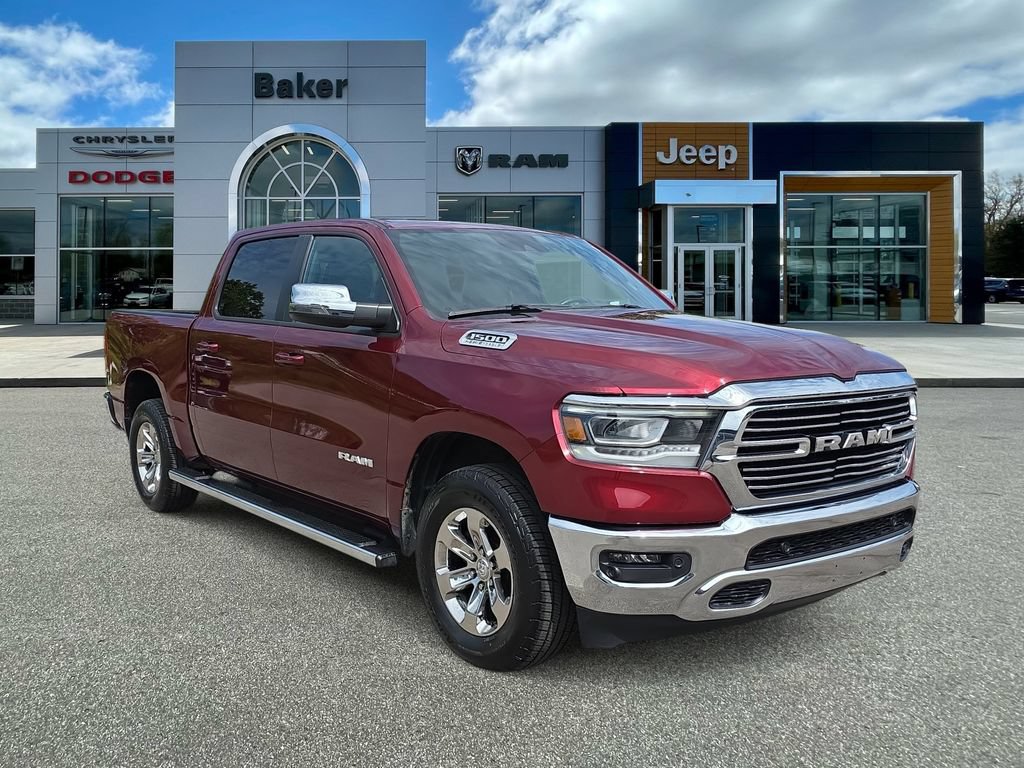 Used 2023 RAM 1500 Laramie AWD/4WD image 1