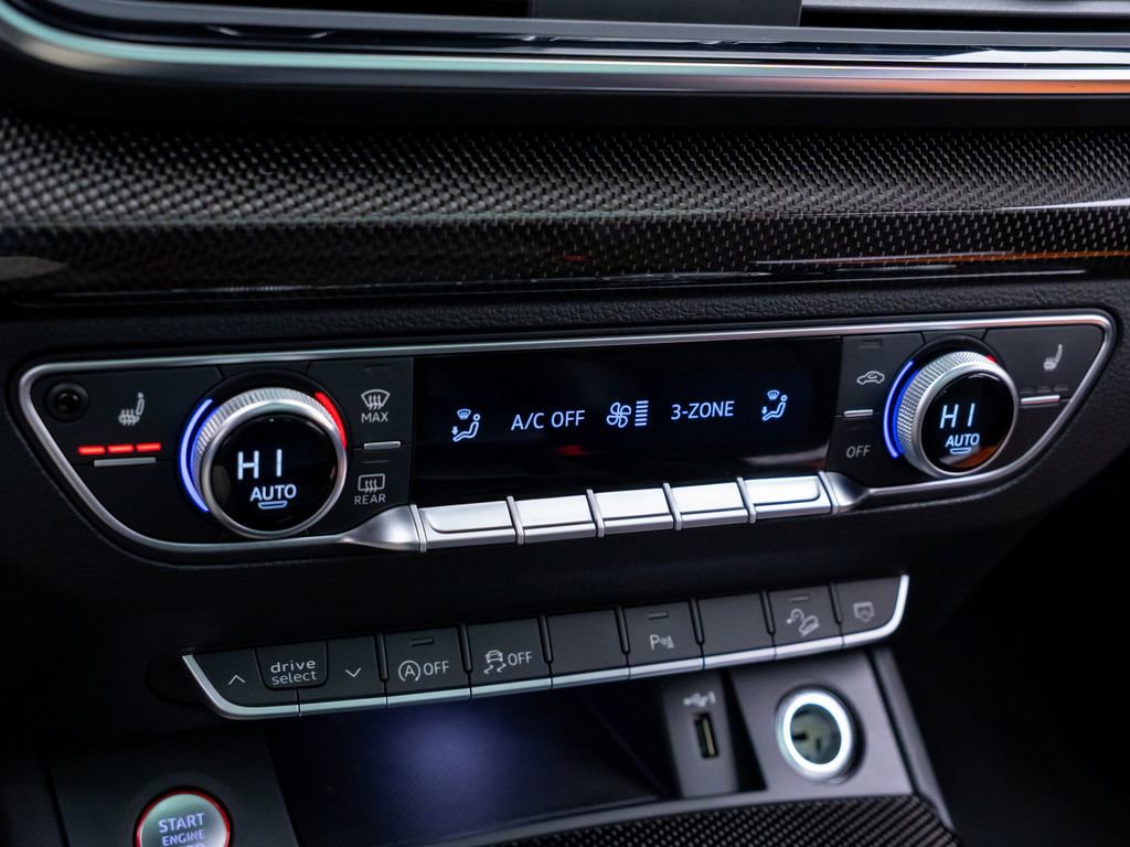 Used 2023 Audi SQ5 Premium Plus image 28