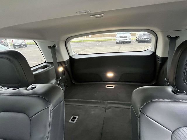 Used 2025 Lincoln Aviator AWD image 8