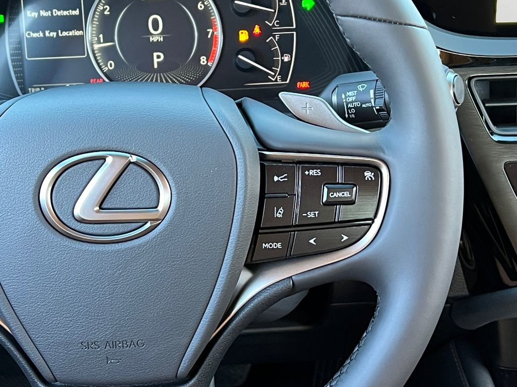 New 2025 Lexus ES 350 w/ Premium Package image 15
