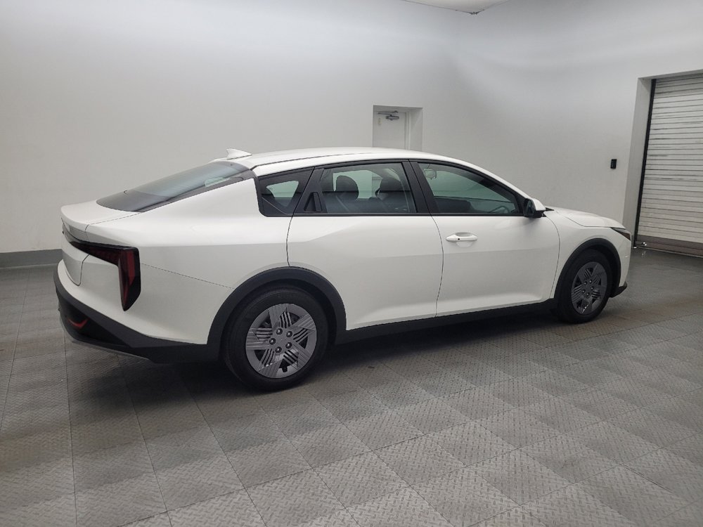 Used 2025 Kia K4 LX FWD image 10
