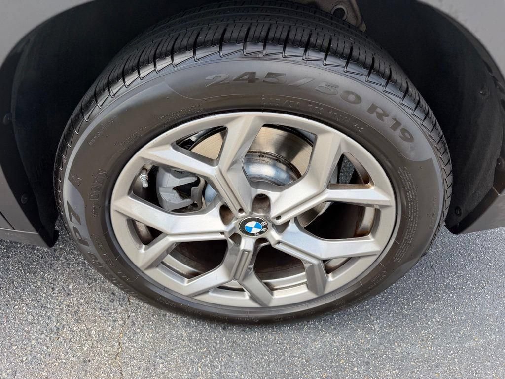 Used 2023 BMW X3 sDrive30i w/ Premium Package w/ZPA RWD image 29