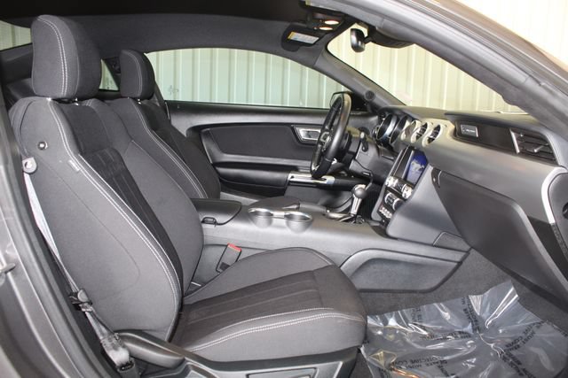 Used 2022 Ford Mustang GT w/ Equipment Group 301A RWD image 18
