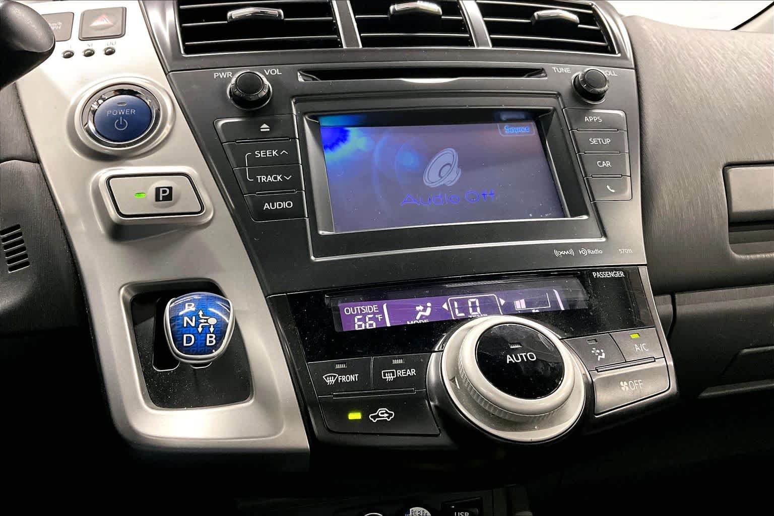 Used 2012 Toyota Prius V Five FWD image 32
