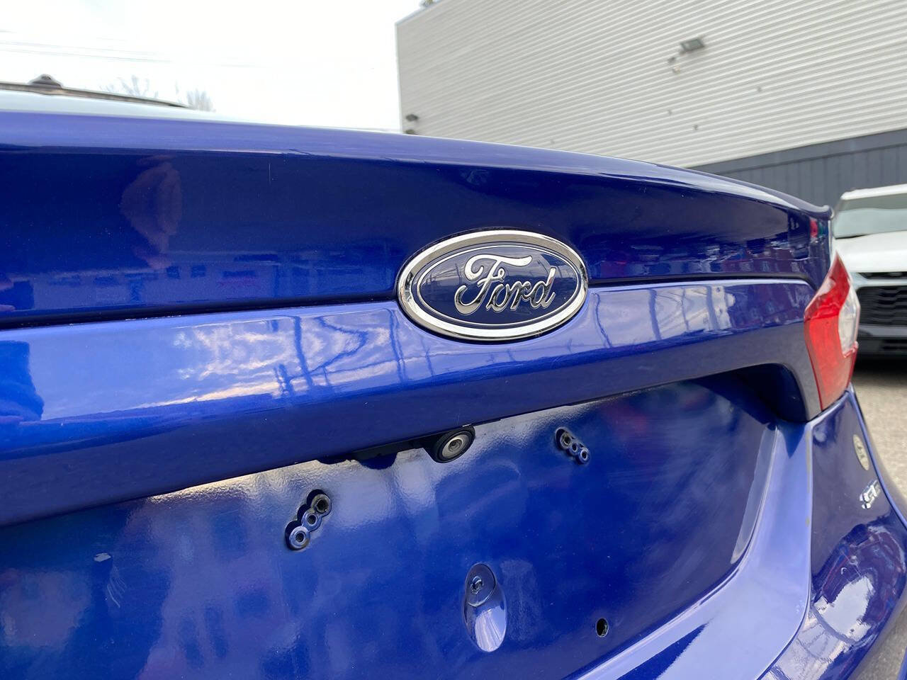 Used 2016 Ford Fusion SE image 12