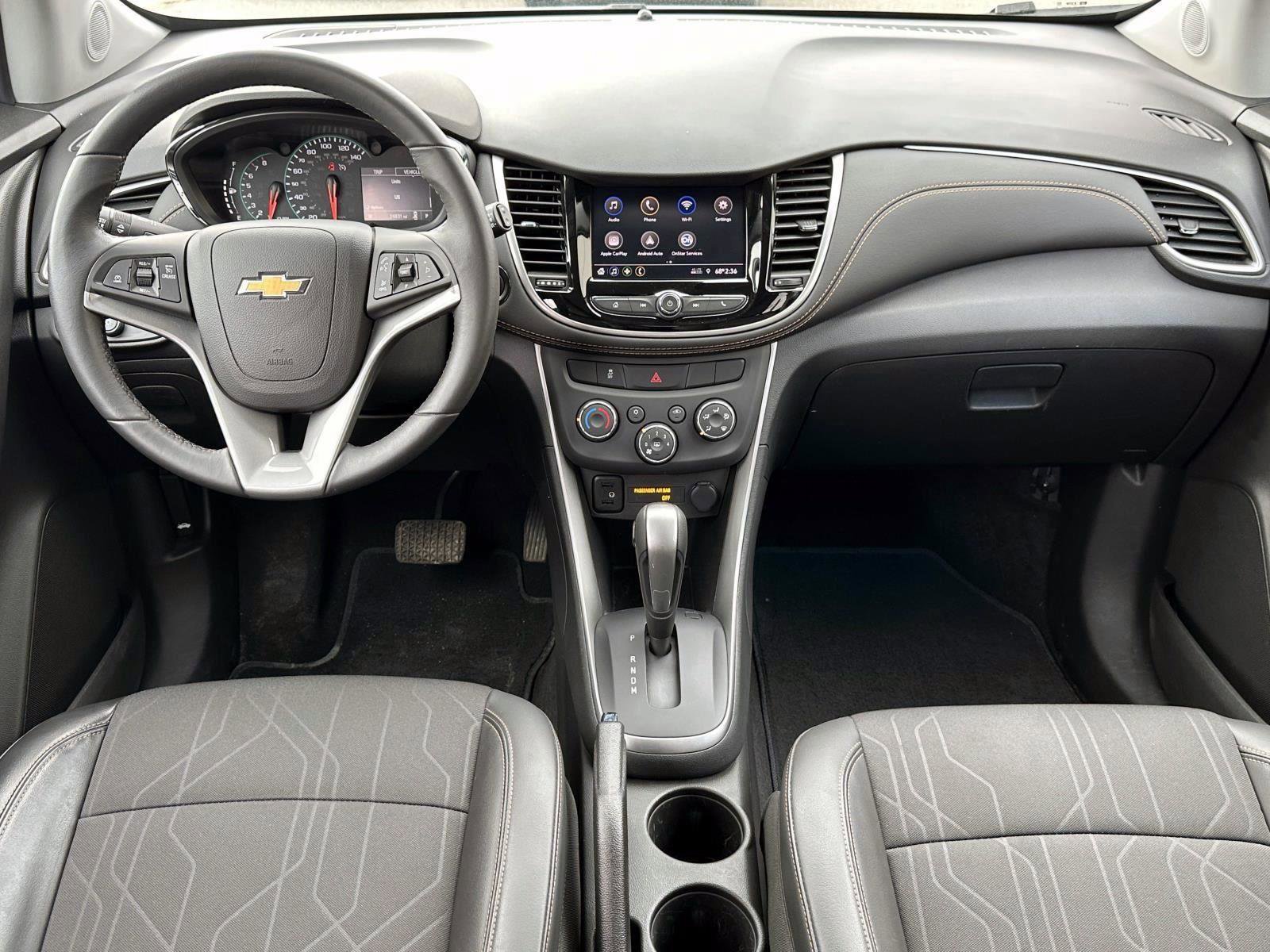 Certified 2022 Chevrolet Trax LT w/ LT Convenience Package image 13