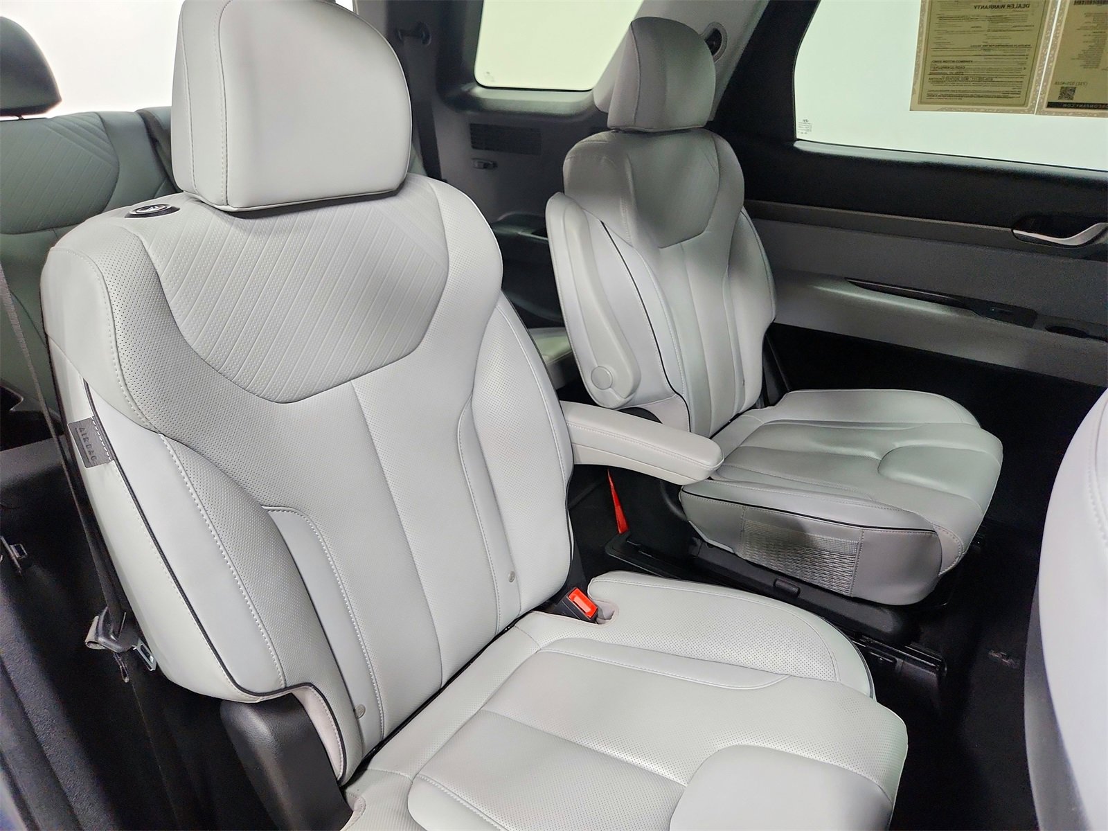 Used 2024 Hyundai Palisade SEL image 48